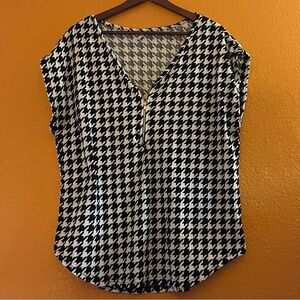 Graphic Houndstooth Blouse by Rene Ricci